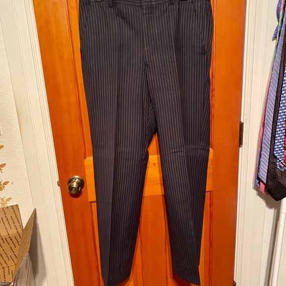 Vintage BARNEYS NEW YORK Suit - Picture 3 of 5